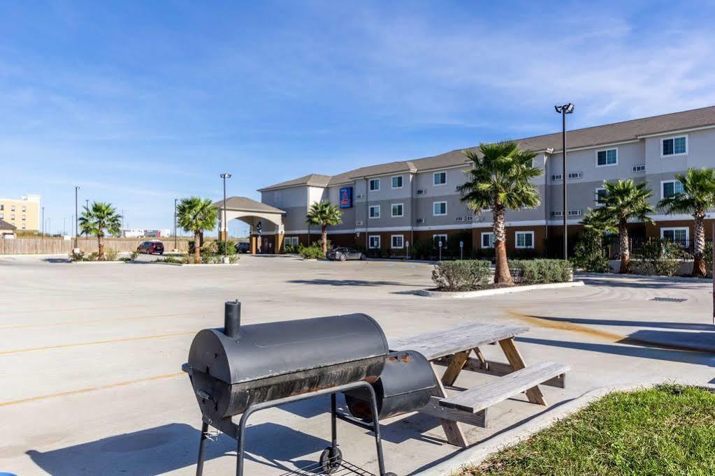 Super 8 By Wyndham 2*